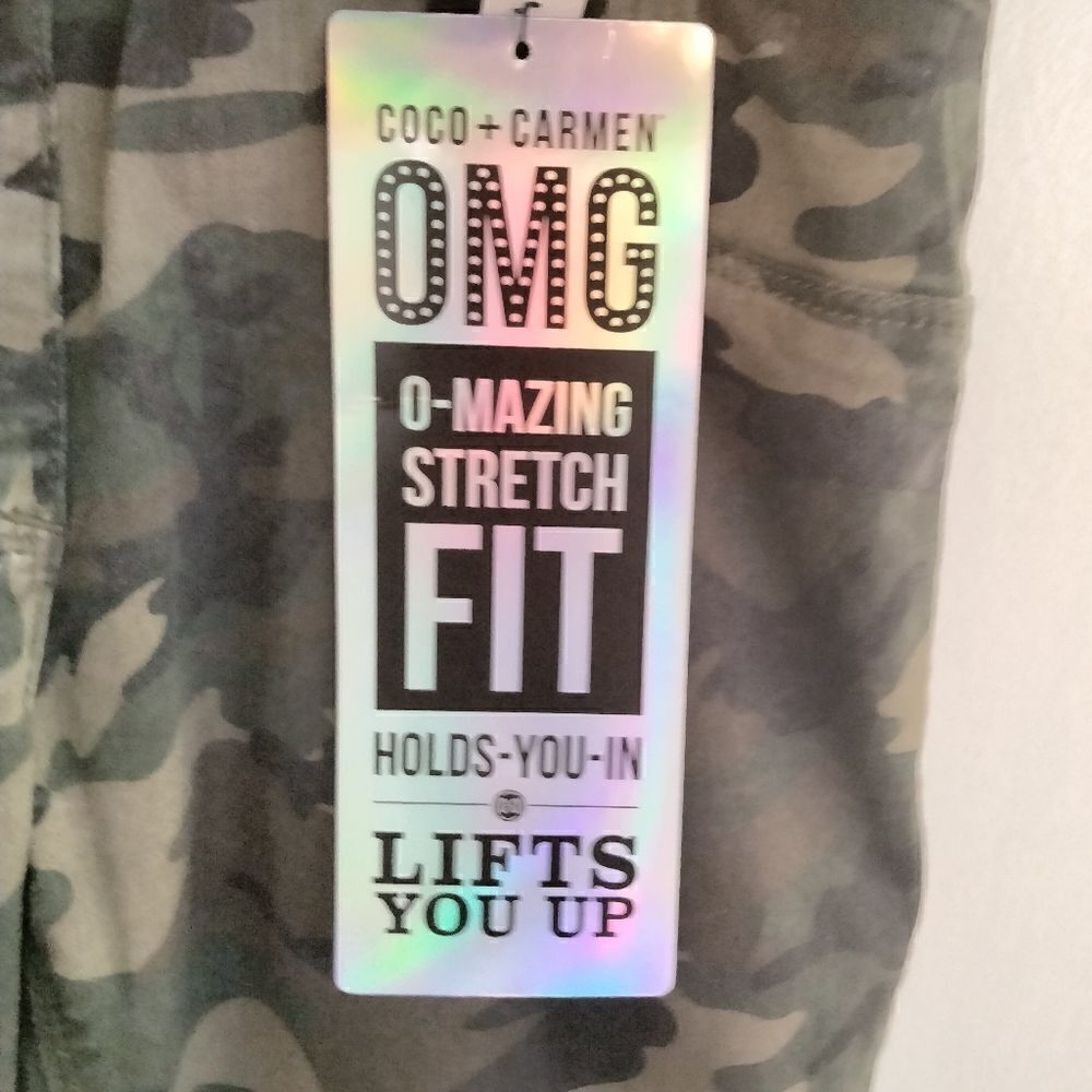 Coco + Carmen OMG Camouflage Skinny Jeans Size XS Holds You In Lifts You Up - Picture 4 of 16